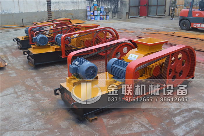 大型雙齒輥破碎機的價格是多少,有哪些合適的型號選擇? 大型雙齒輥破碎機的價格是多少,有哪些合適的型號選擇?