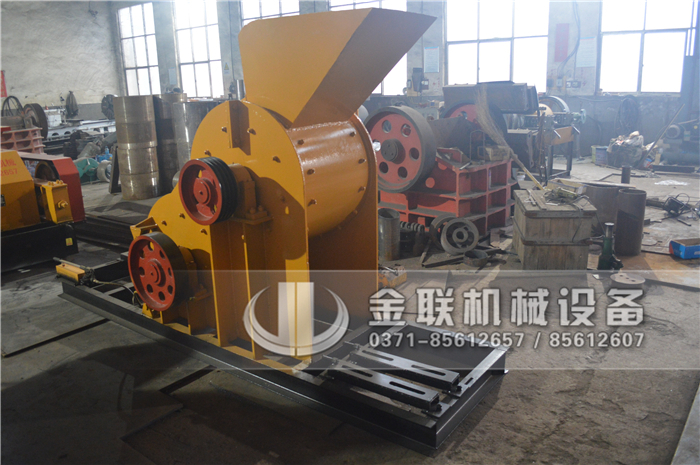 選購碎煤機用哪種機械設備好，有哪些顯著的優勢？