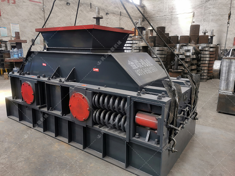 兩臺1200x800型河卵石制砂機(jī)發(fā)往內(nèi)蒙古 兩臺1200x800型河卵石制砂機(jī)發(fā)往內(nèi)蒙古