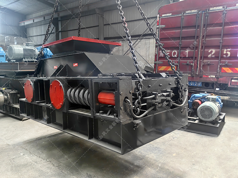 2PG800x600對輥破碎機發(fā)貨圖片_發(fā)往廣東連州_破碎石英石 2PG800x600對輥破碎機發(fā)貨圖片_發(fā)往廣東連州_破碎石英石